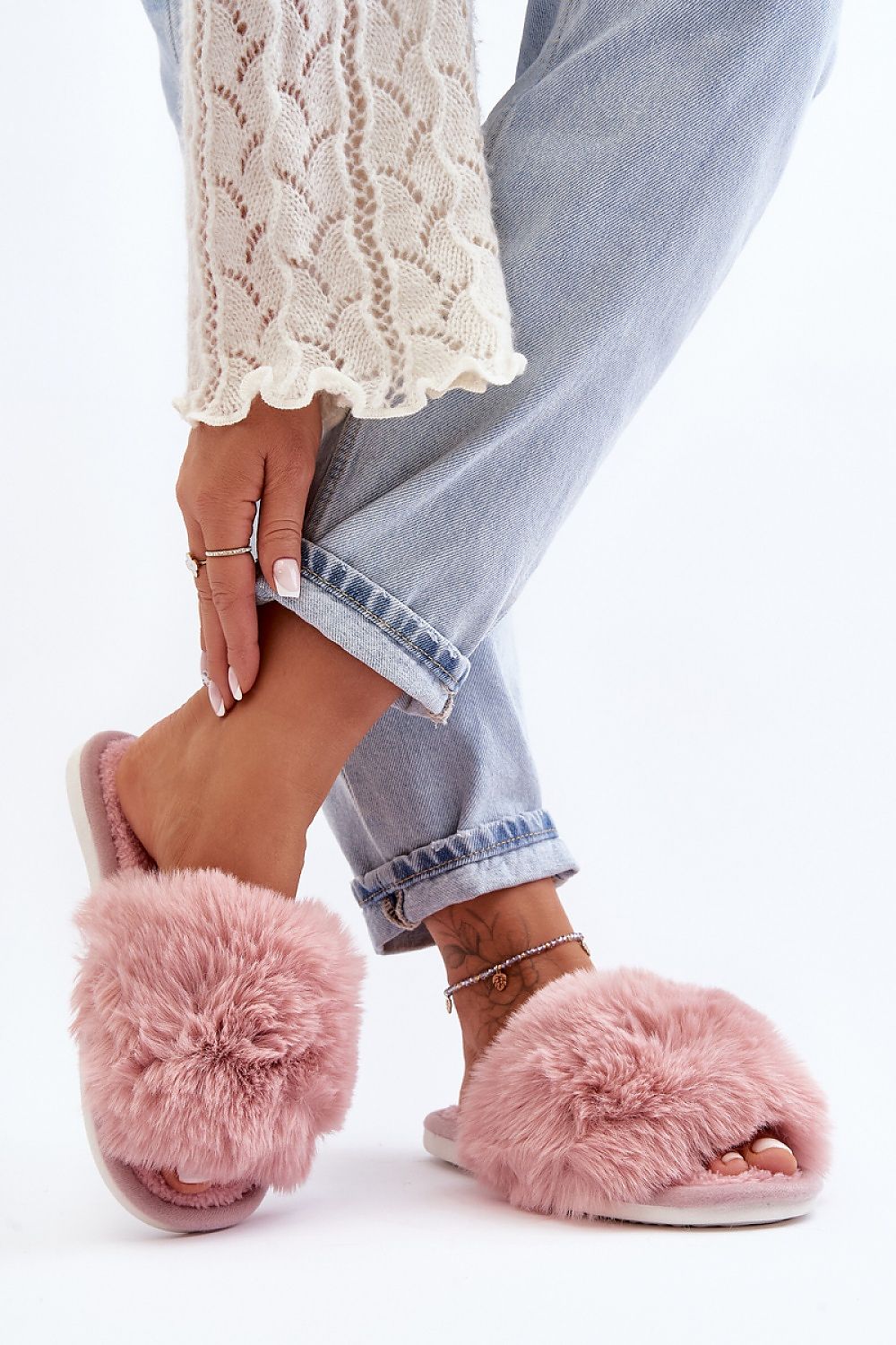 BRITTANY FAUX FUR PINK HOUSE SLIPPERS