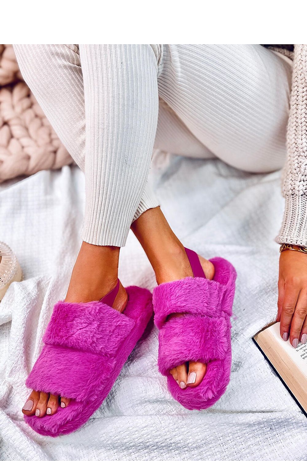 BREANNA PINK FUZZY COZY FAUX FUR HOUSE SLIPPERS