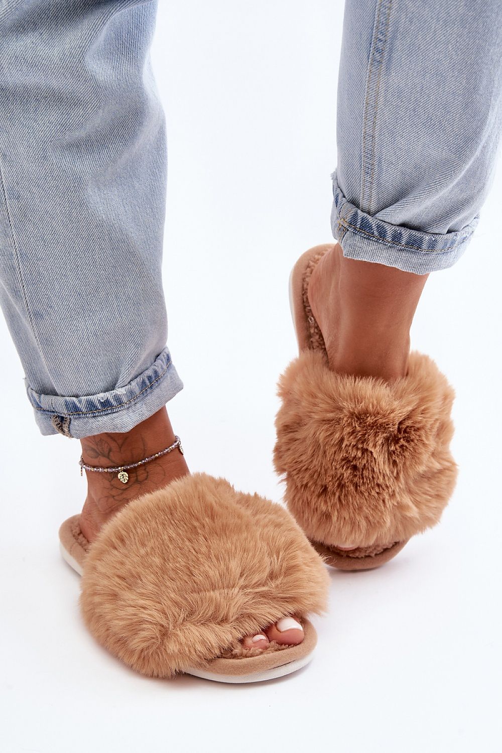 BRITTANY FAUX FUR TAN COZY HOUSE SLIPPERS