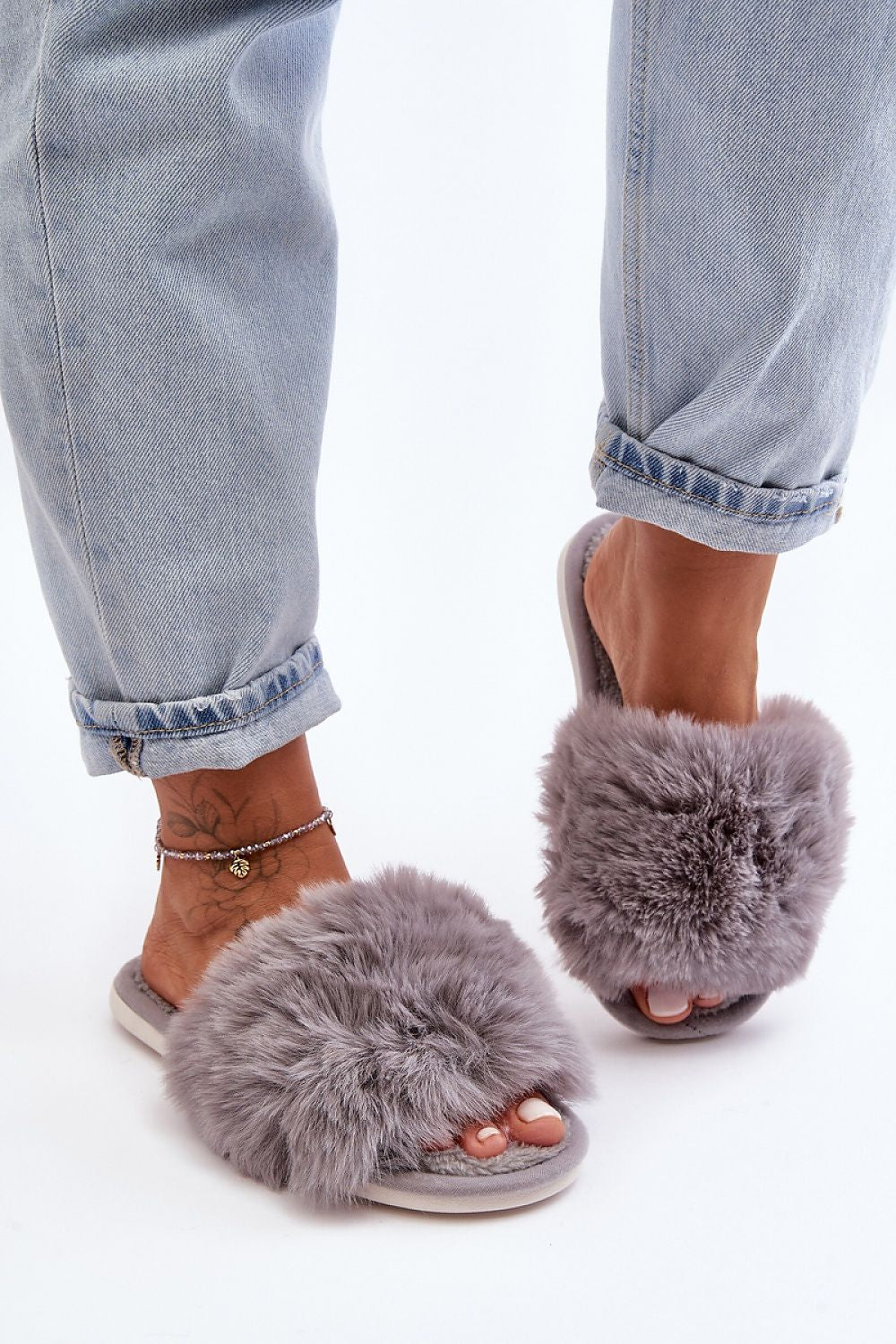 BRITTANY FAUX FUR GREY COZY HOUSE SLIPPERS